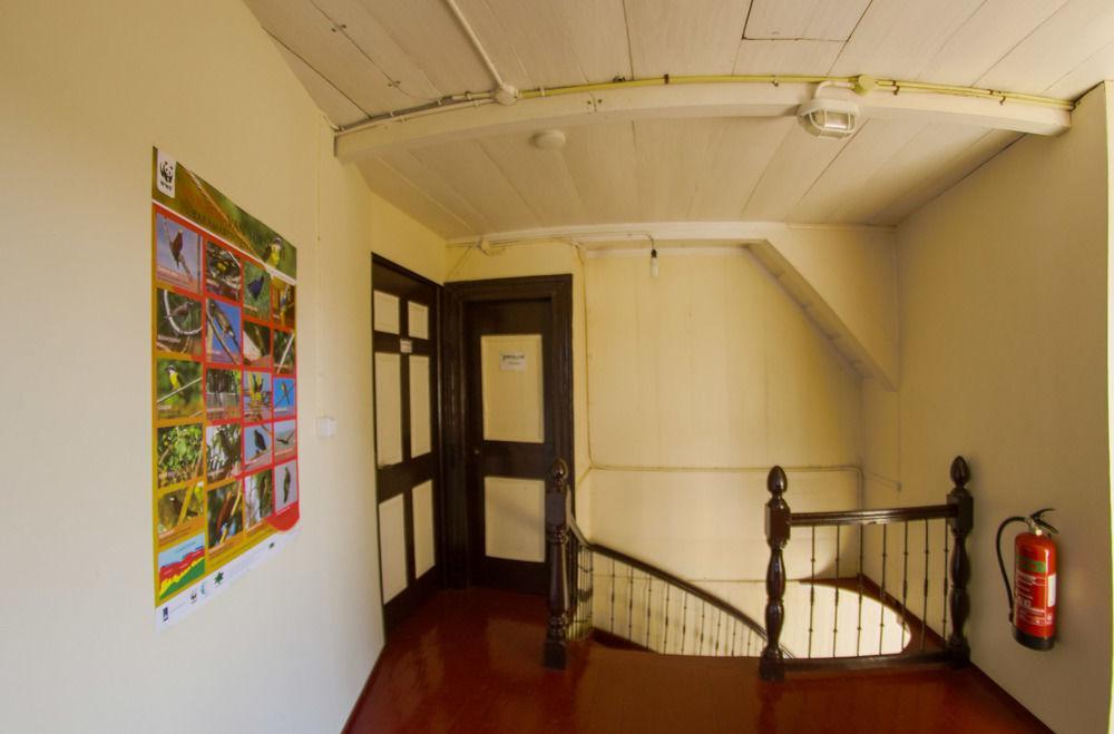 Guesthouse Un Pied-A-Terre Paramaribo Esterno foto
